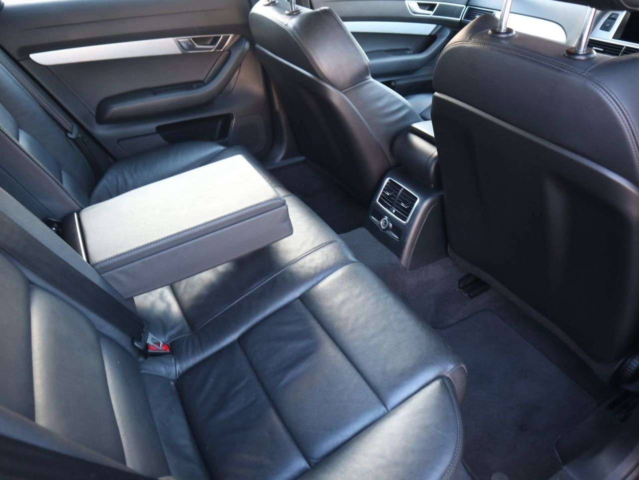 2011 AUDI A6 SALOON 2011 AUDI A6 SALOON