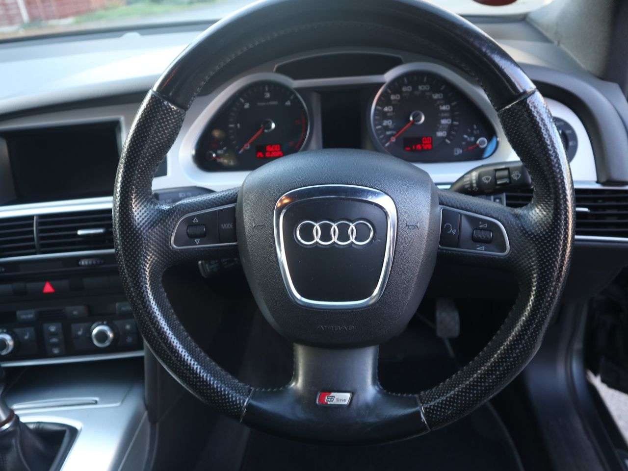 2011 AUDI A6 SALOON 2011 AUDI A6 SALOON