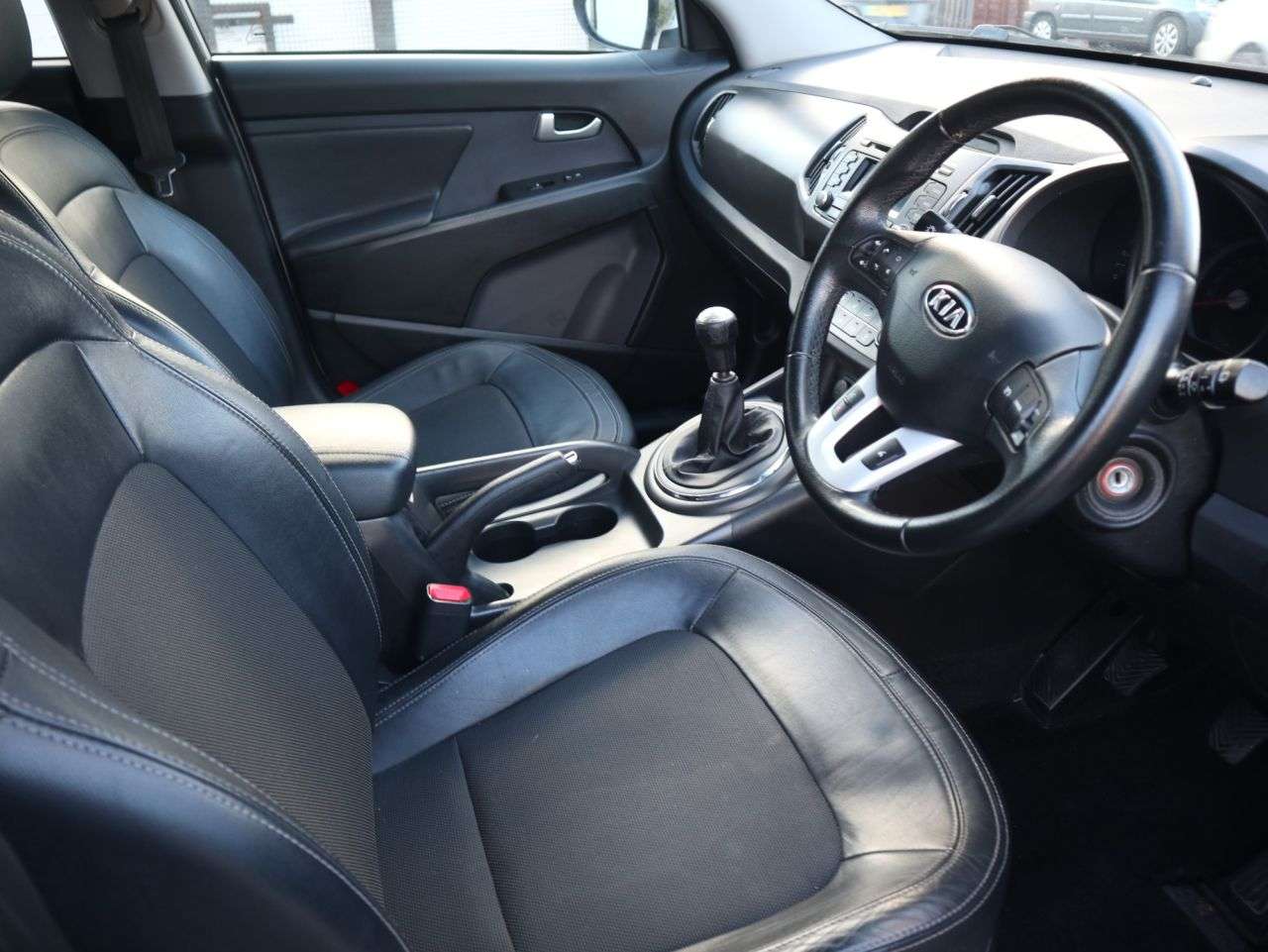 2011 KIA SPORTAGE 2011 KIA SPORTAGE