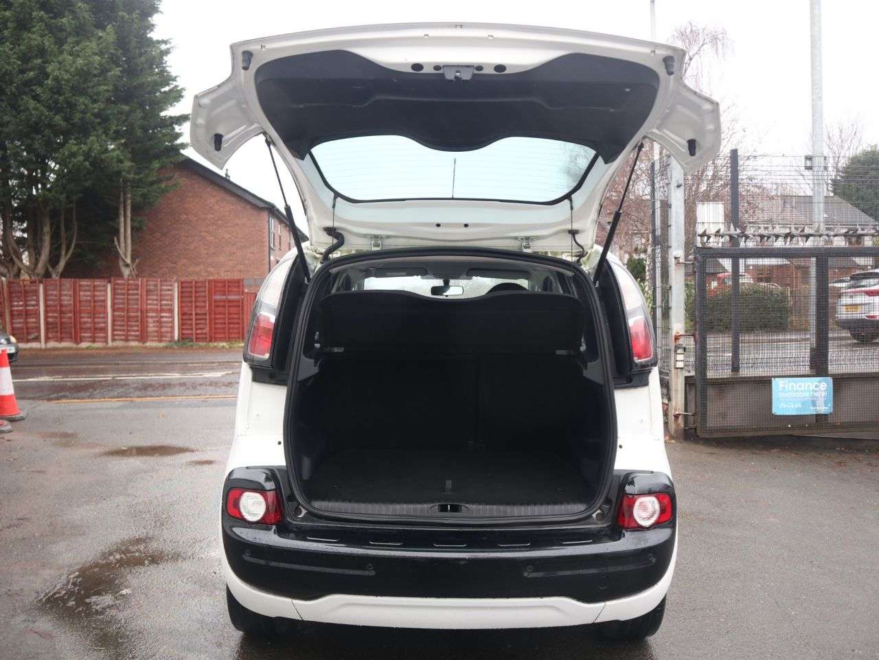 2016 CITROEN C3 PICASSO 2016 CITROEN C3 PICASSO