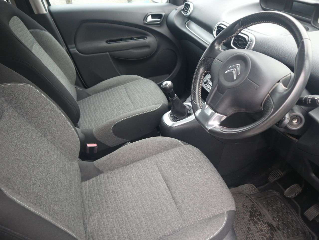 2016 CITROEN C3 PICASSO 2016 CITROEN C3 PICASSO