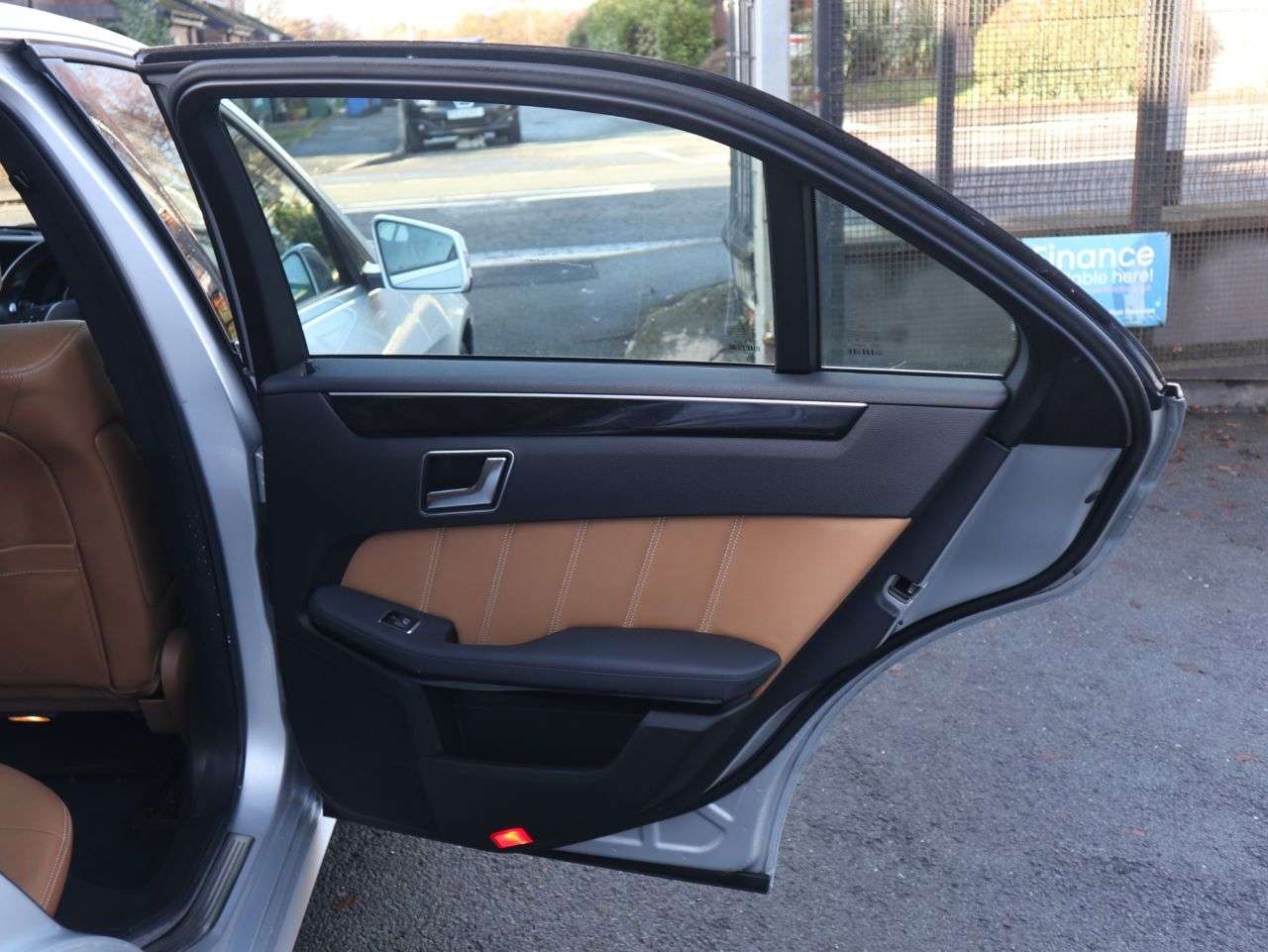 2012 MERCEDES-BENZ E-CLASS 2012 MERCEDES-BENZ E-CLASS