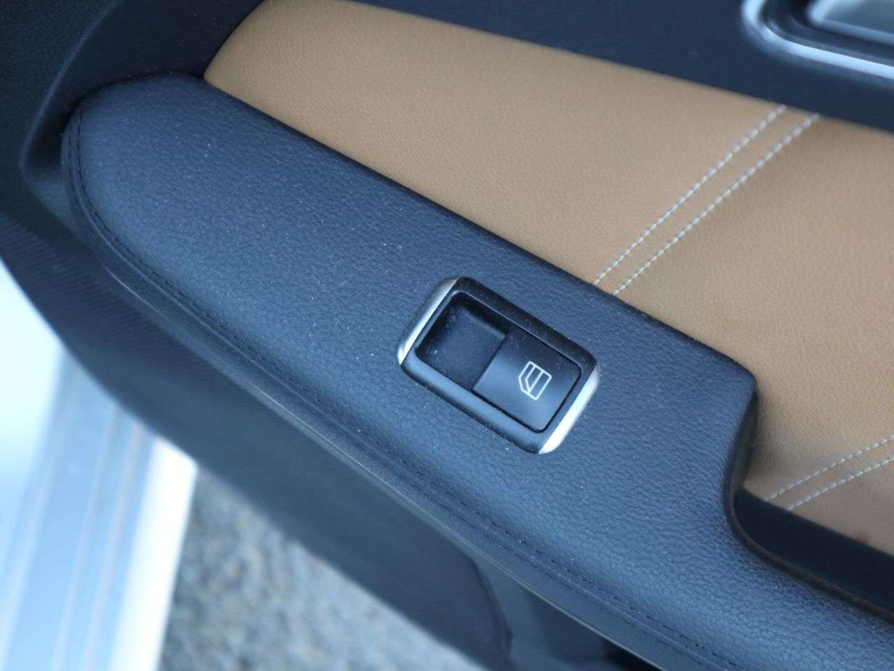 2012 MERCEDES-BENZ E-CLASS 2012 MERCEDES-BENZ E-CLASS