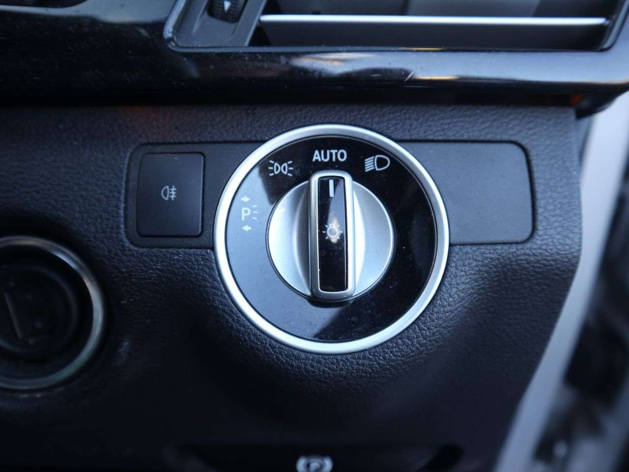 2012 MERCEDES-BENZ E-CLASS 2012 MERCEDES-BENZ E-CLASS