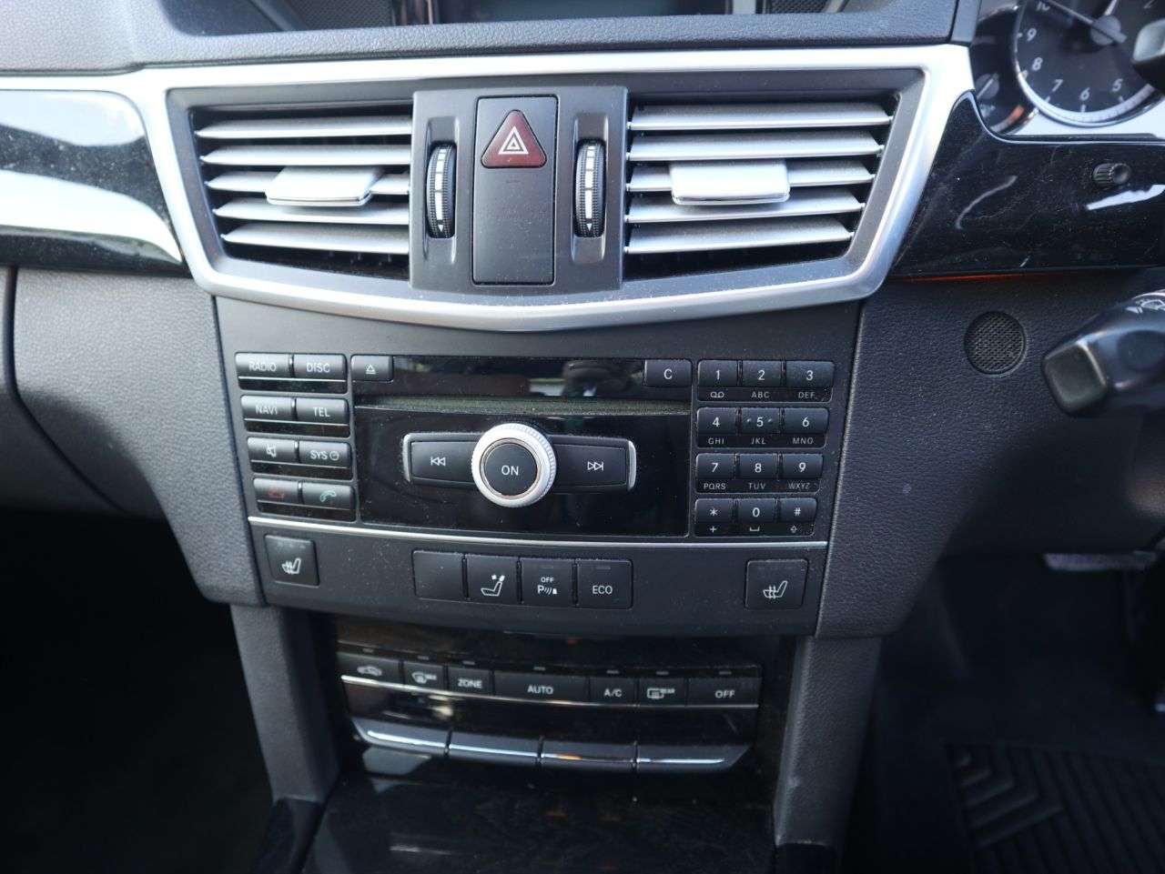 2012 MERCEDES-BENZ E-CLASS 2012 MERCEDES-BENZ E-CLASS