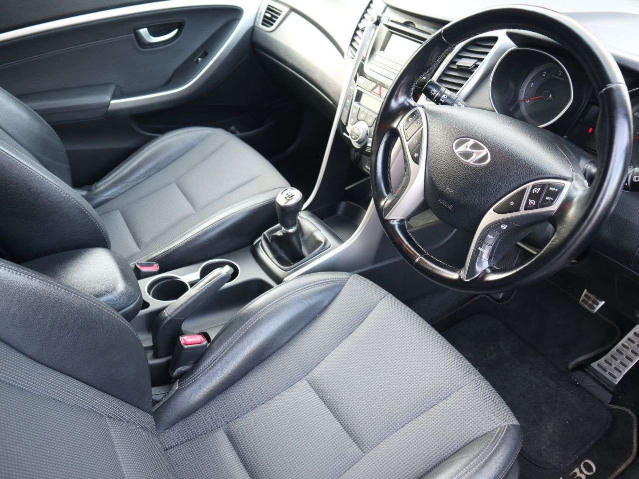 2013 HYUNDAI I30 2013 HYUNDAI I30