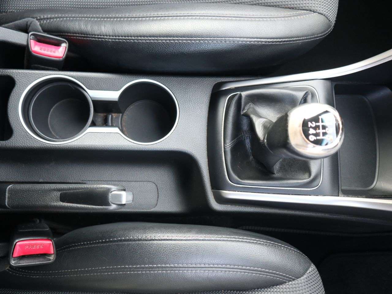 2013 HYUNDAI I30 2013 HYUNDAI I30