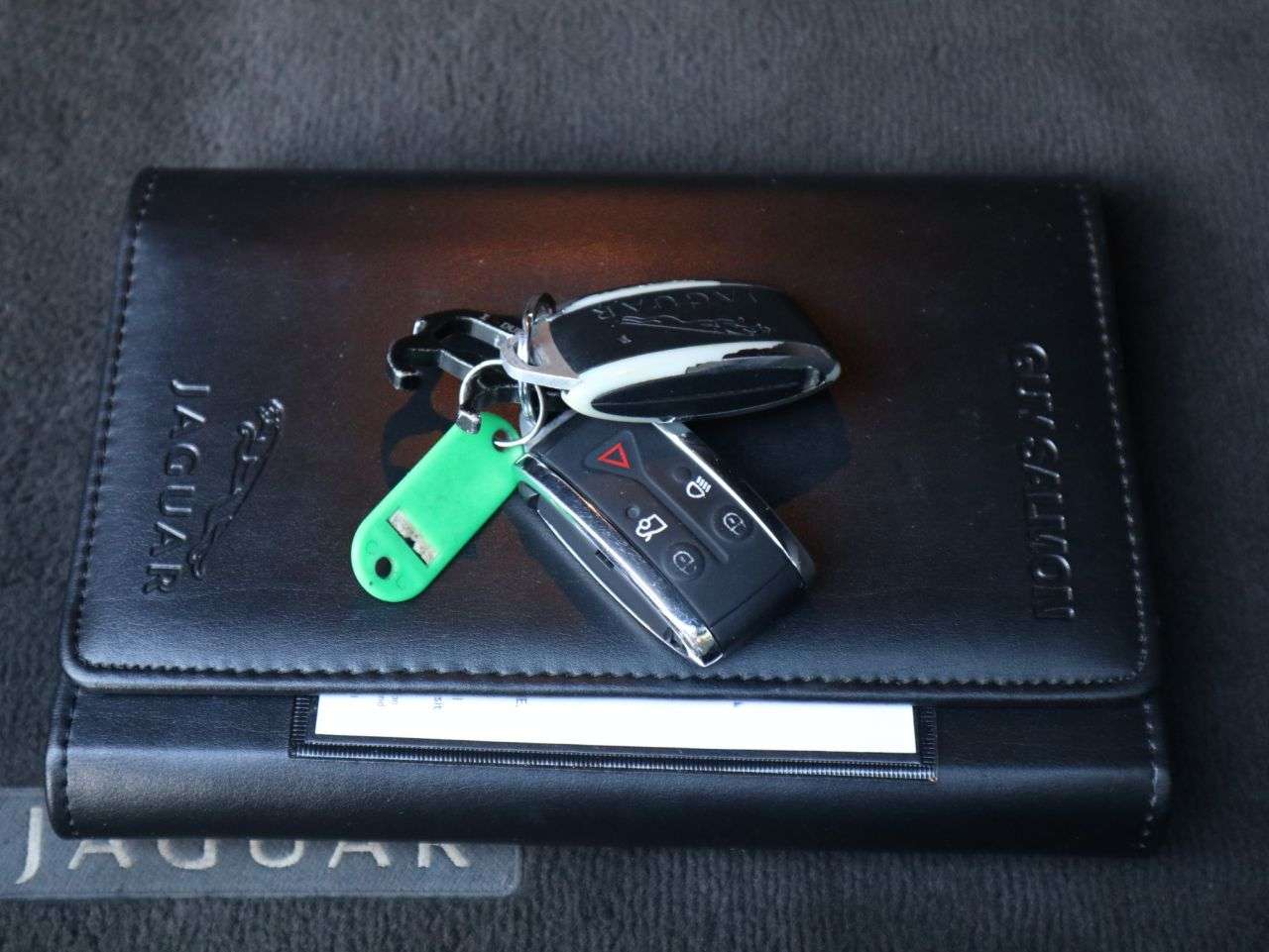 2012 JAGUAR XF 2012 JAGUAR XF