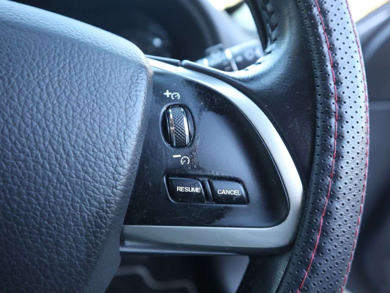 2012 JAGUAR XF 2012 JAGUAR XF