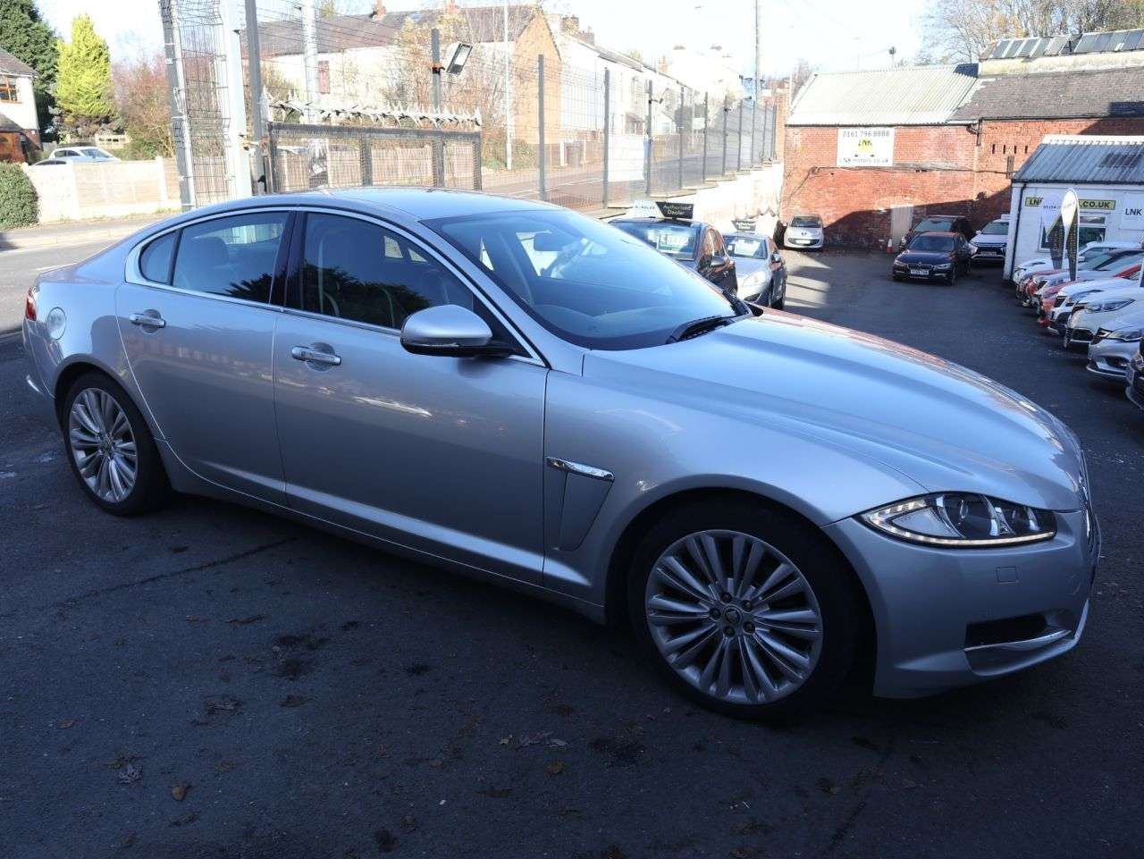 2012 JAGUAR XF 2012 JAGUAR XF