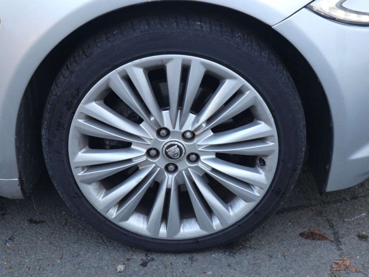 2012 JAGUAR XF 2012 JAGUAR XF