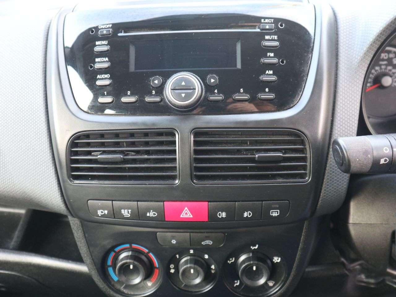 2015 FIAT DOBLO 2015 FIAT DOBLO