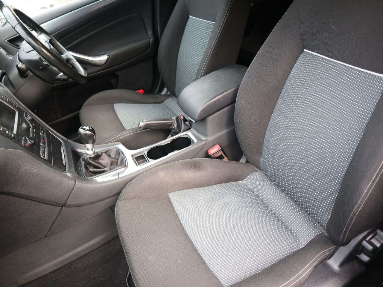 2013 FORD MONDEO 2013 FORD MONDEO