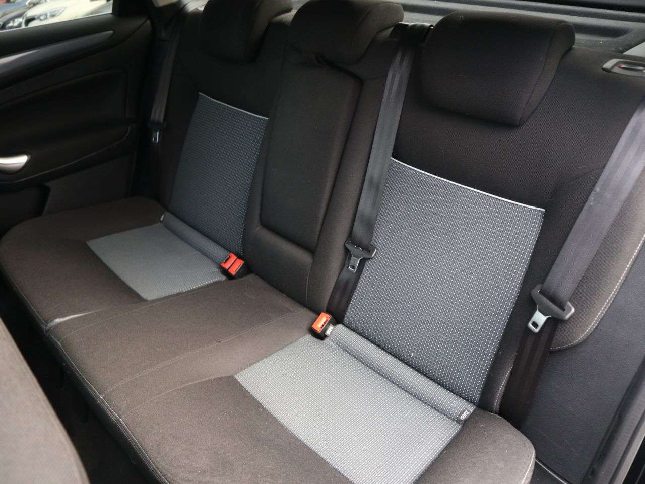 2013 FORD MONDEO 2013 FORD MONDEO