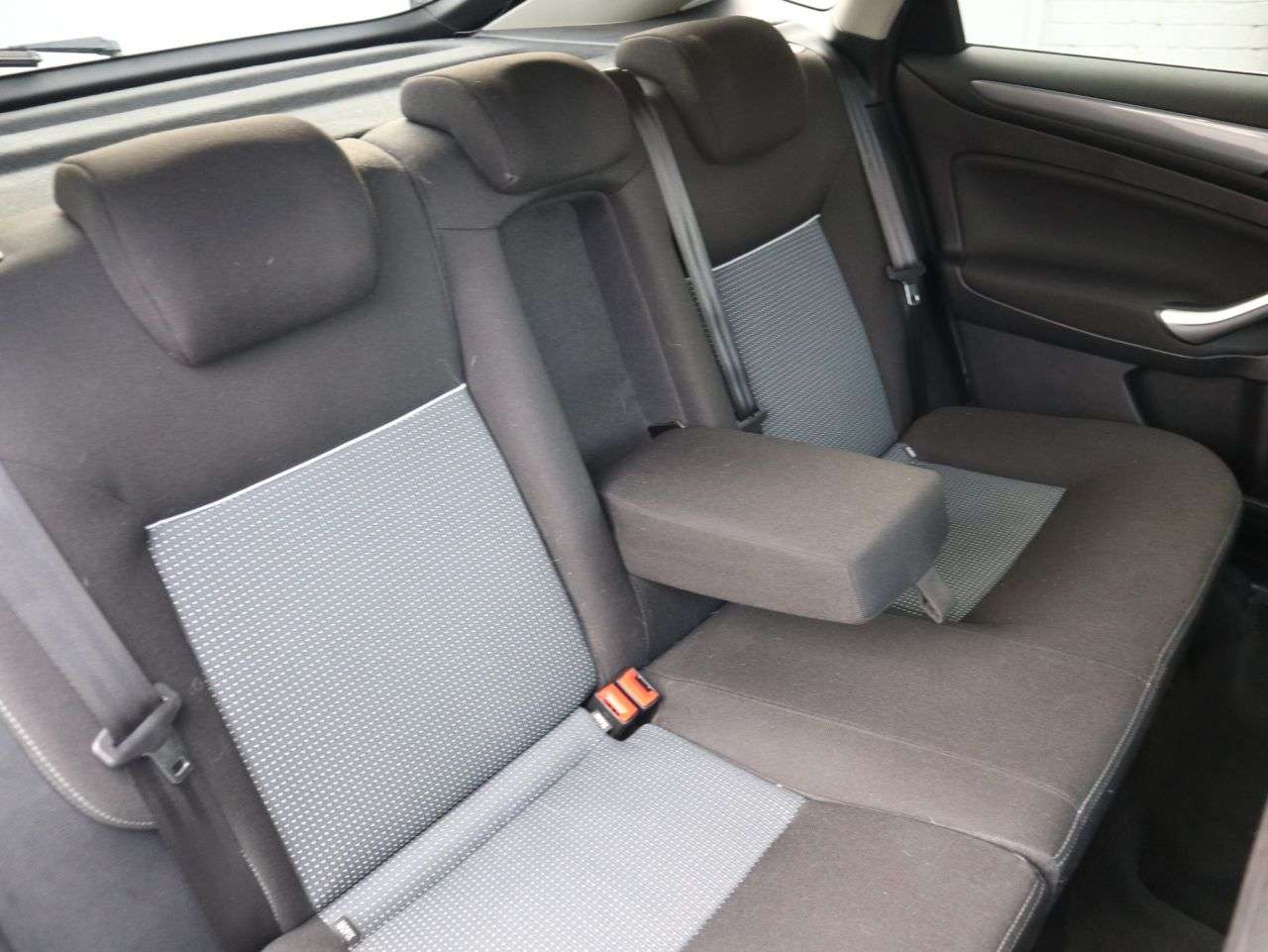 2013 FORD MONDEO 2013 FORD MONDEO