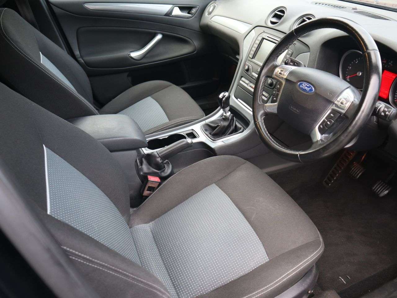 2013 FORD MONDEO 2013 FORD MONDEO