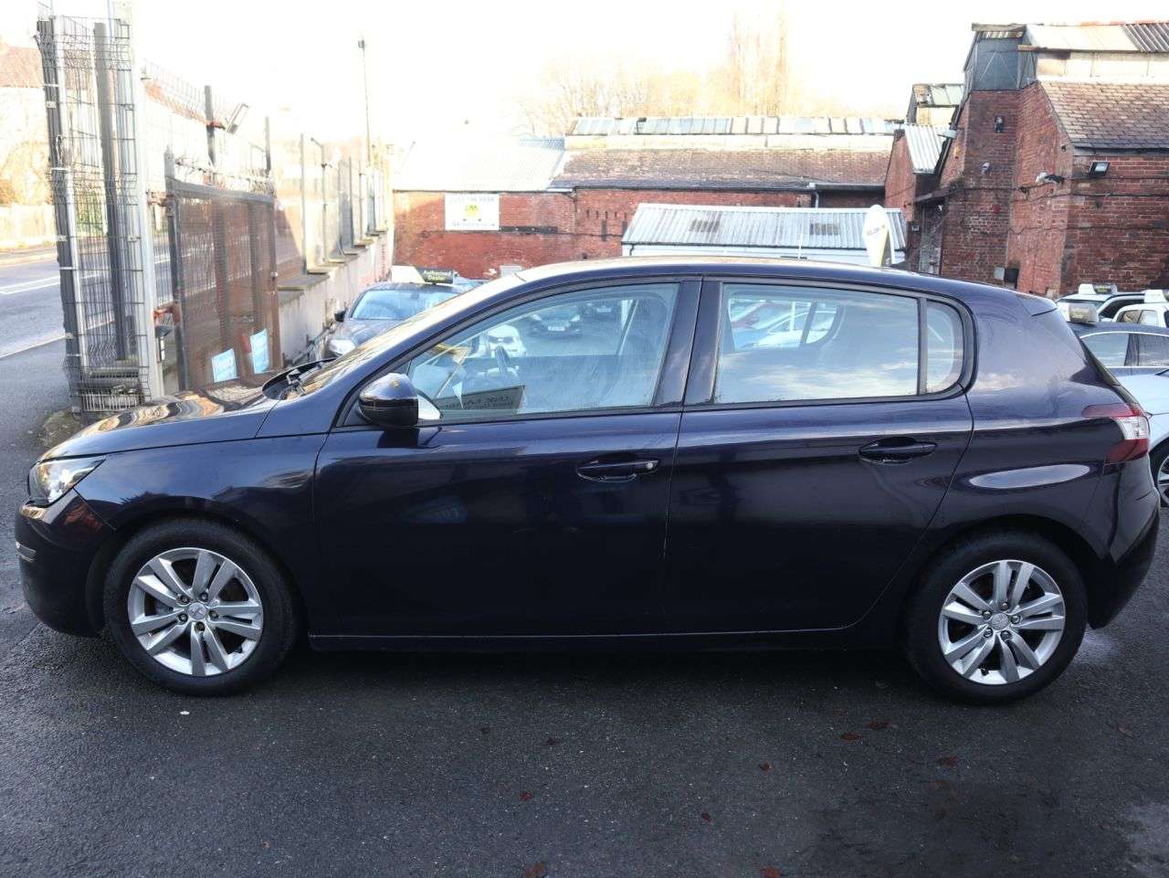 2014 PEUGEOT 308 2014 PEUGEOT 308