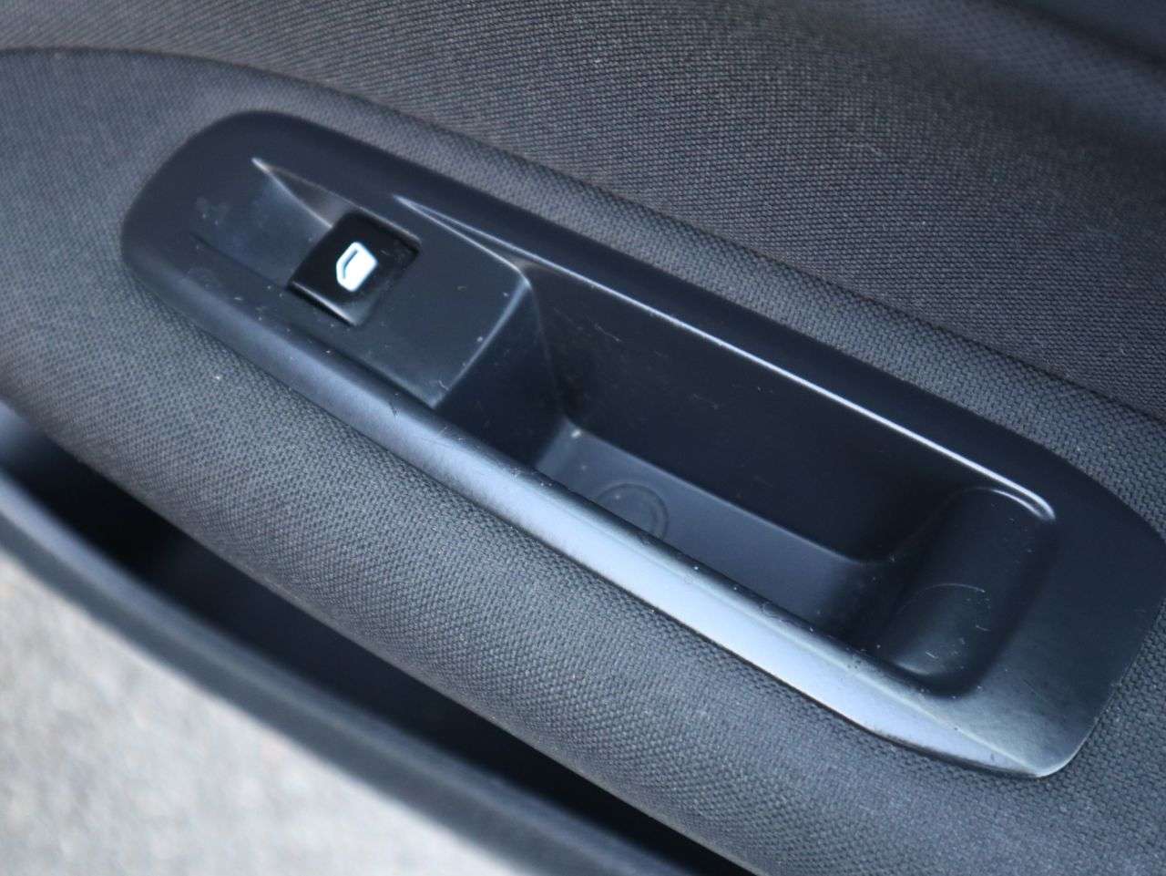 2014 PEUGEOT 308 2014 PEUGEOT 308