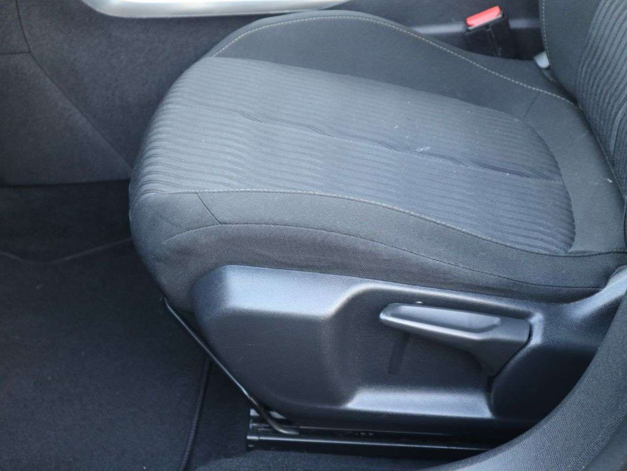 2014 PEUGEOT 308 2014 PEUGEOT 308