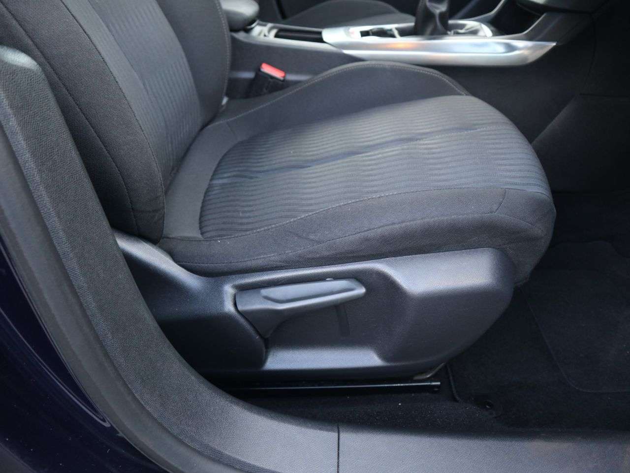 2014 PEUGEOT 308 2014 PEUGEOT 308