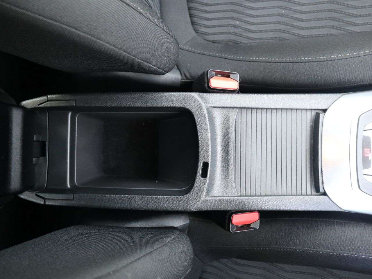 2014 PEUGEOT 308 2014 PEUGEOT 308