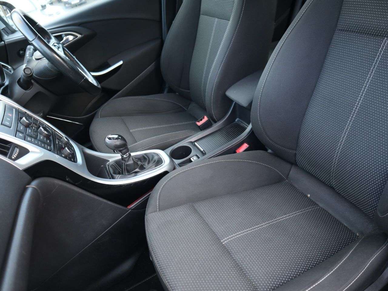 2012 VAUXHALL ASTRA 2012 VAUXHALL ASTRA