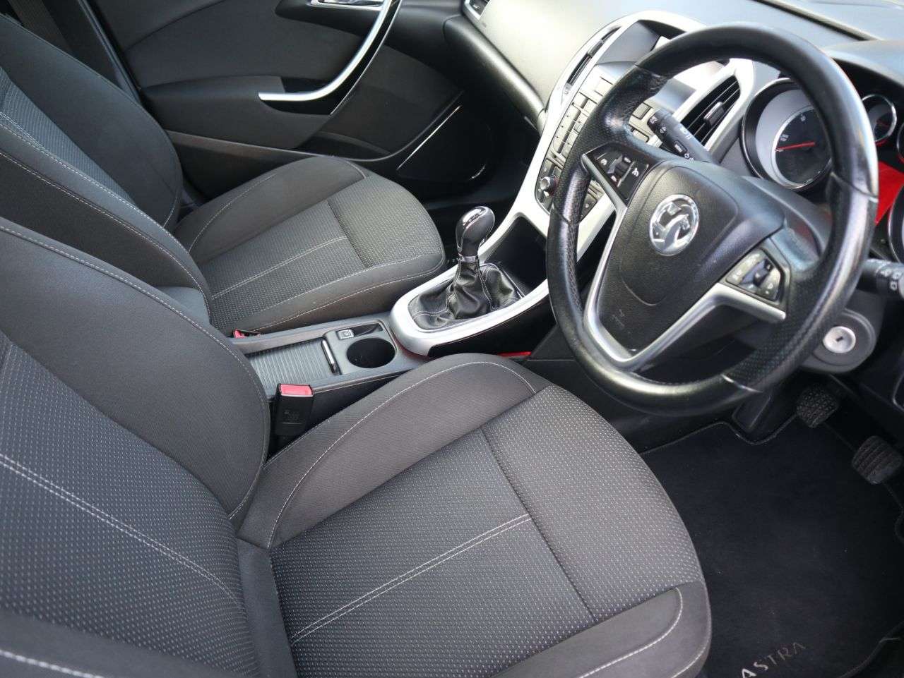 2012 VAUXHALL ASTRA 2012 VAUXHALL ASTRA