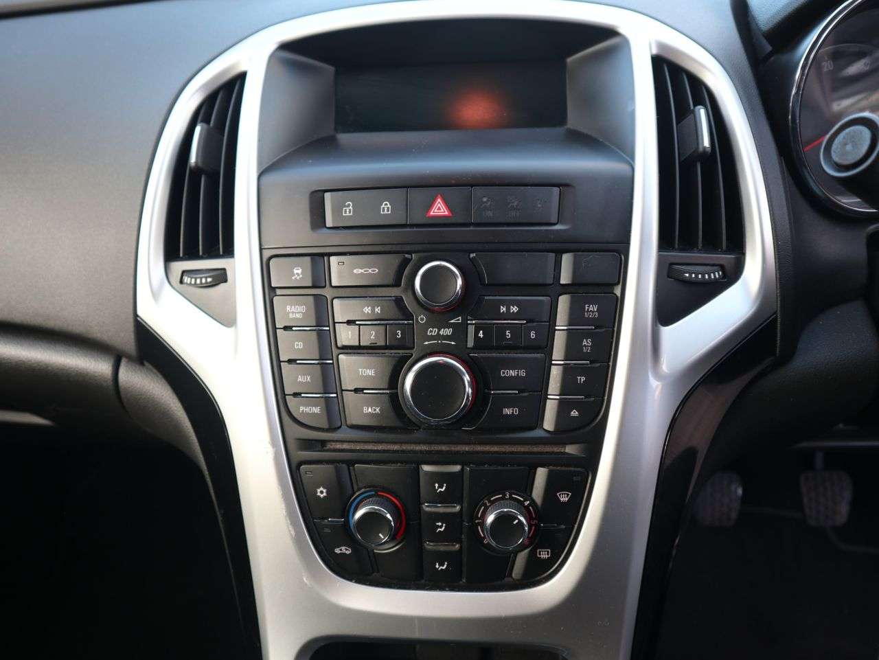 2012 VAUXHALL ASTRA 2012 VAUXHALL ASTRA