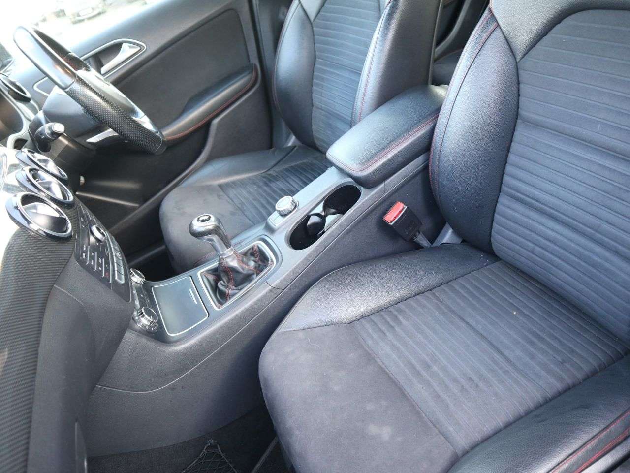 2015 MERCEDES-BENZ B-CLASS 2015 MERCEDES-BENZ B-CLASS