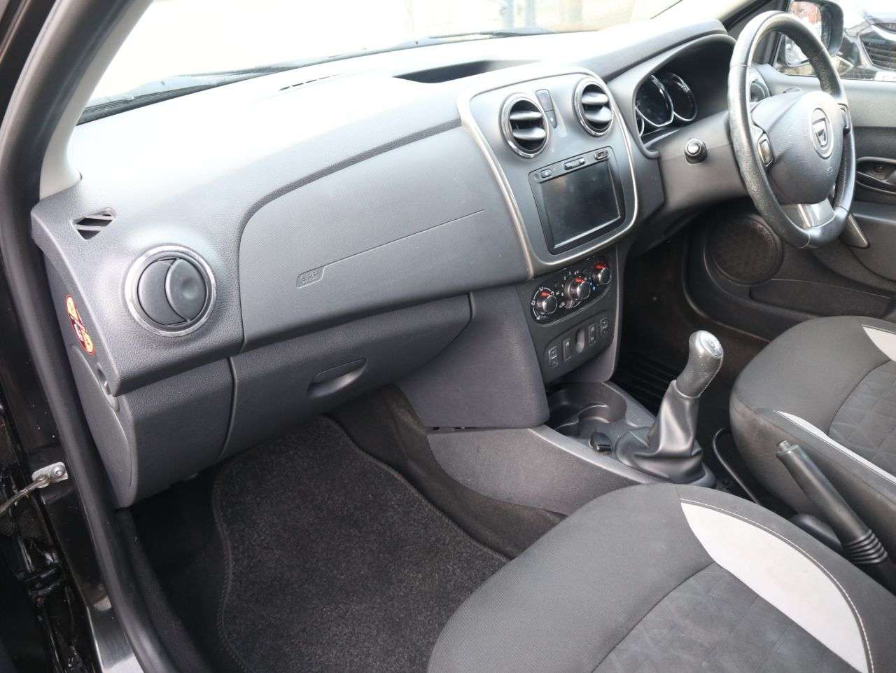 2014 DACIA SANDERO STEPWAY 2014 DACIA SANDERO STEPWAY