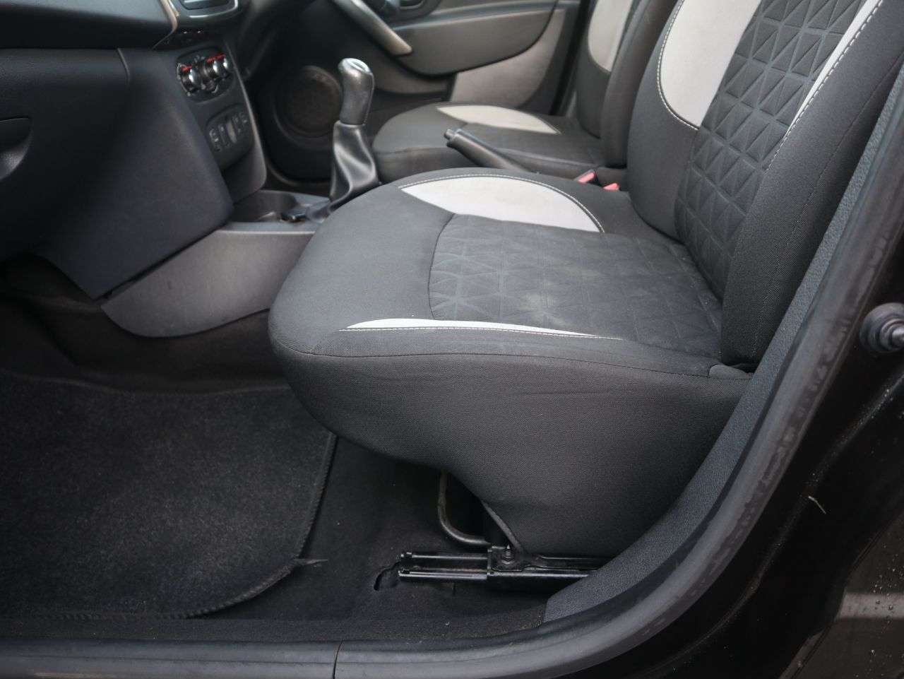 2014 DACIA SANDERO STEPWAY 2014 DACIA SANDERO STEPWAY