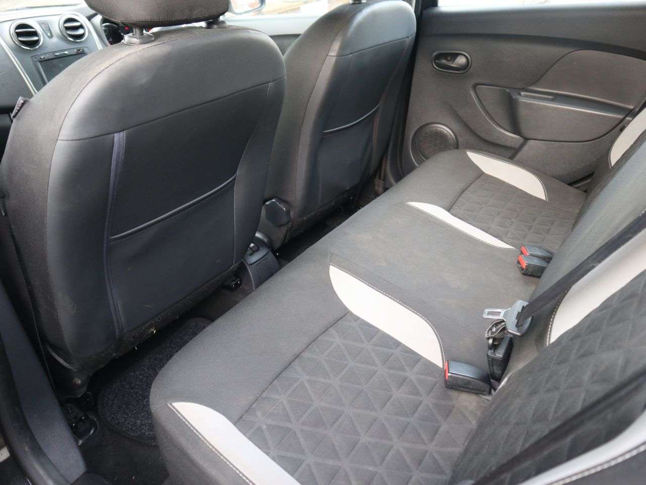 2014 DACIA SANDERO STEPWAY 2014 DACIA SANDERO STEPWAY