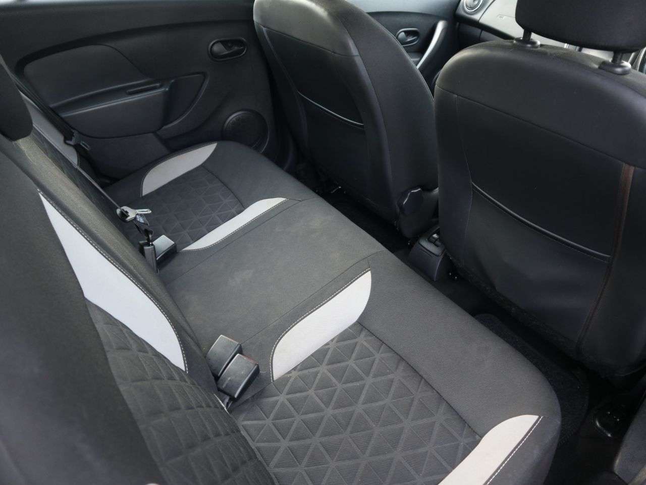 2014 DACIA SANDERO STEPWAY 2014 DACIA SANDERO STEPWAY