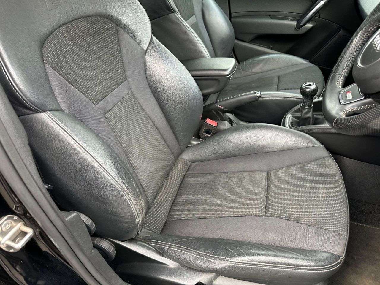 2014 AUDI A1 2014 AUDI A1