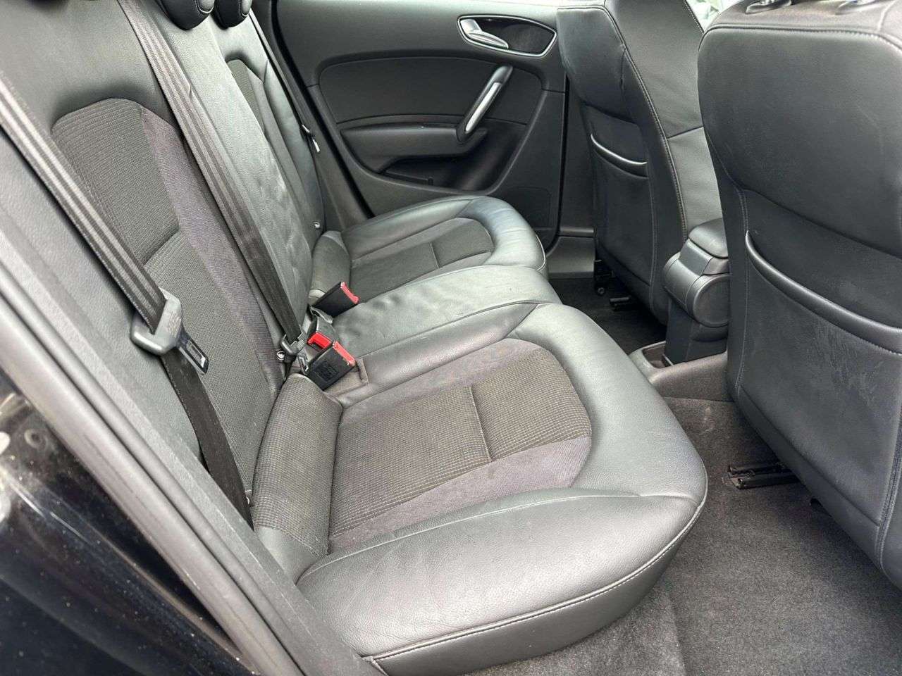 2014 AUDI A1 2014 AUDI A1