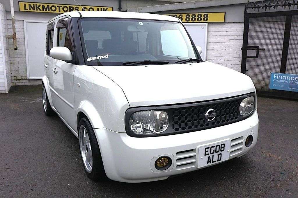A 2008 NISSAN CUBE 1.5 Z11 ** MAKE ME AN OFFER ** A 2008 NISSAN CUBE 1.5 Z11 ** MAKE ME AN OFFER **