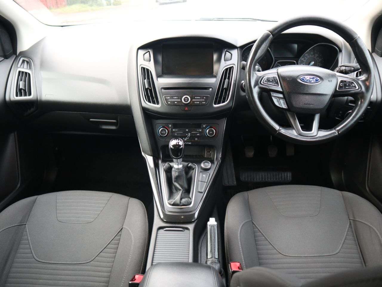 A 2015 FORD FOCUS 1.6 TDCi Titanium Hatchback 5dr Diesel Manual Euro 5 (s/s) (115 ps) *2 YEAR A 2015 FORD FOCUS 1.6 TDCi Titanium Hatchback 5dr Diesel Manual Euro 5 (s/s) (115 ps) *2 YEAR