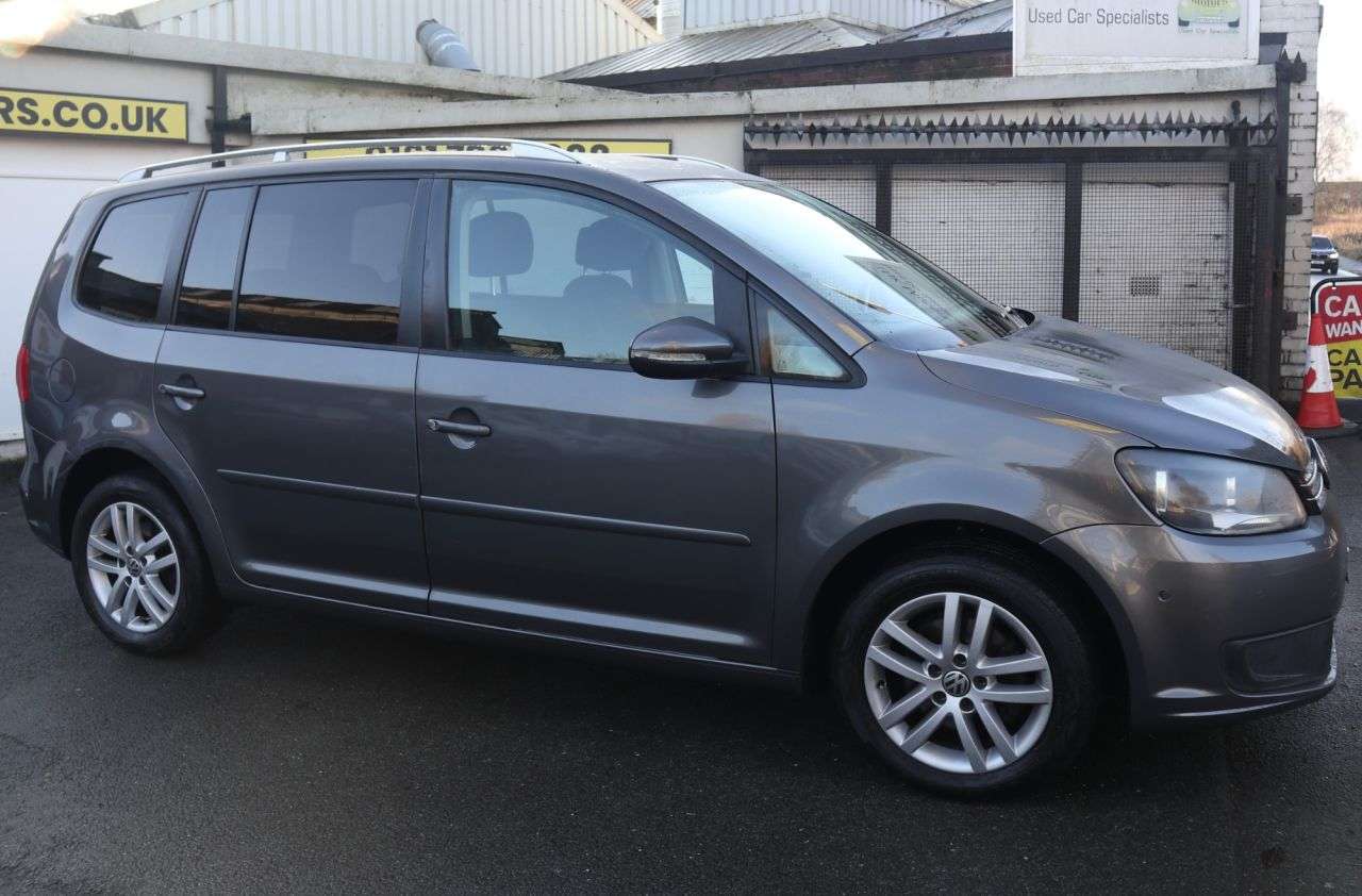 2013 VOLKSWAGEN TOURAN 2013 VOLKSWAGEN TOURAN