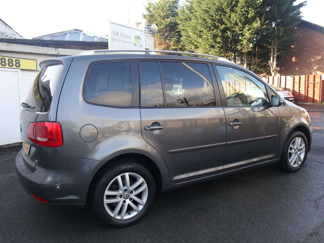 2013 VOLKSWAGEN TOURAN 2013 VOLKSWAGEN TOURAN