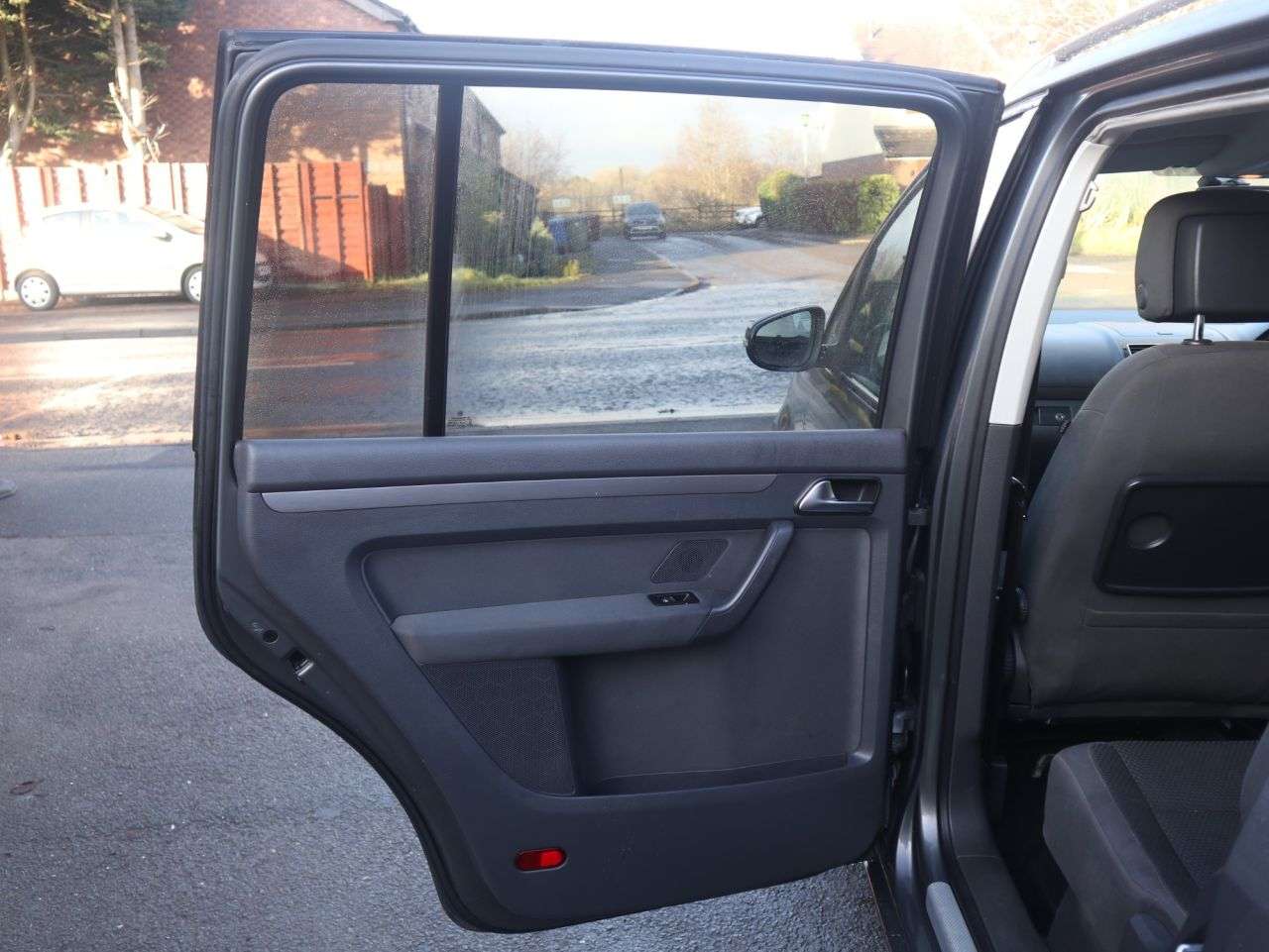 2013 VOLKSWAGEN TOURAN 2013 VOLKSWAGEN TOURAN