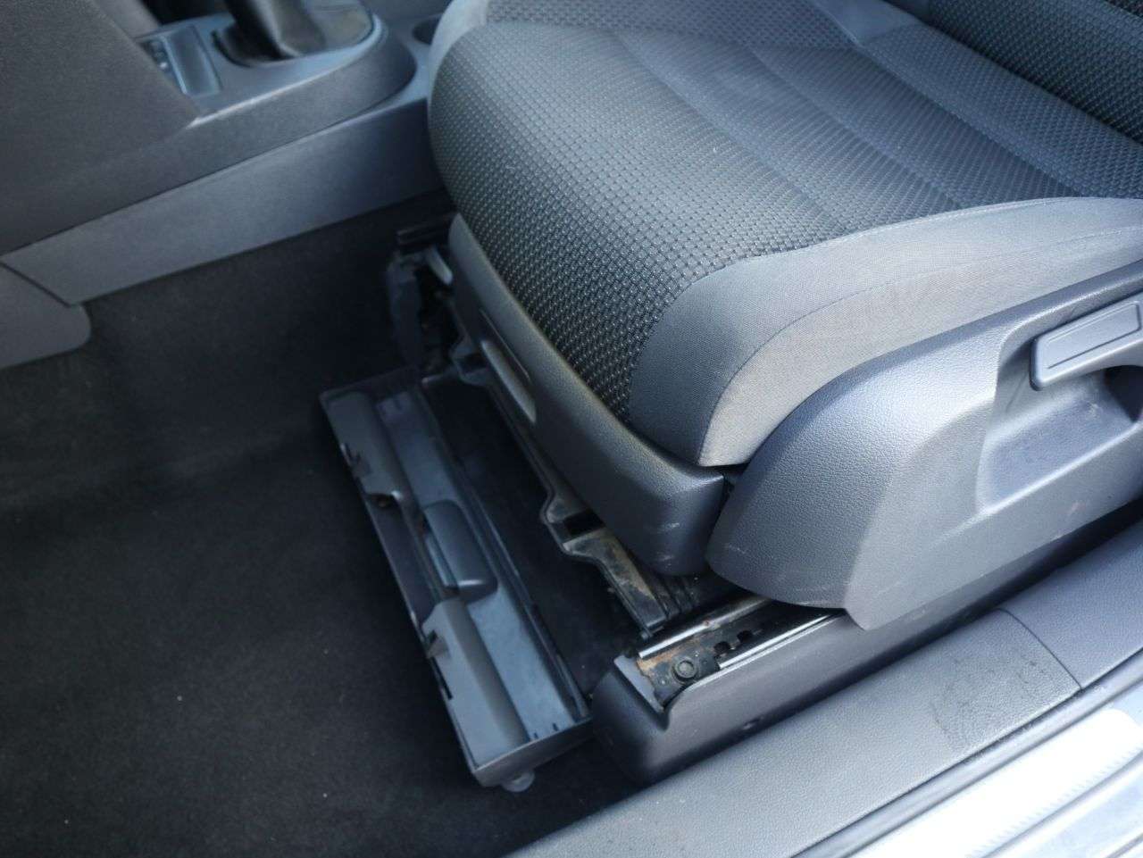 2013 VOLKSWAGEN TOURAN 2013 VOLKSWAGEN TOURAN