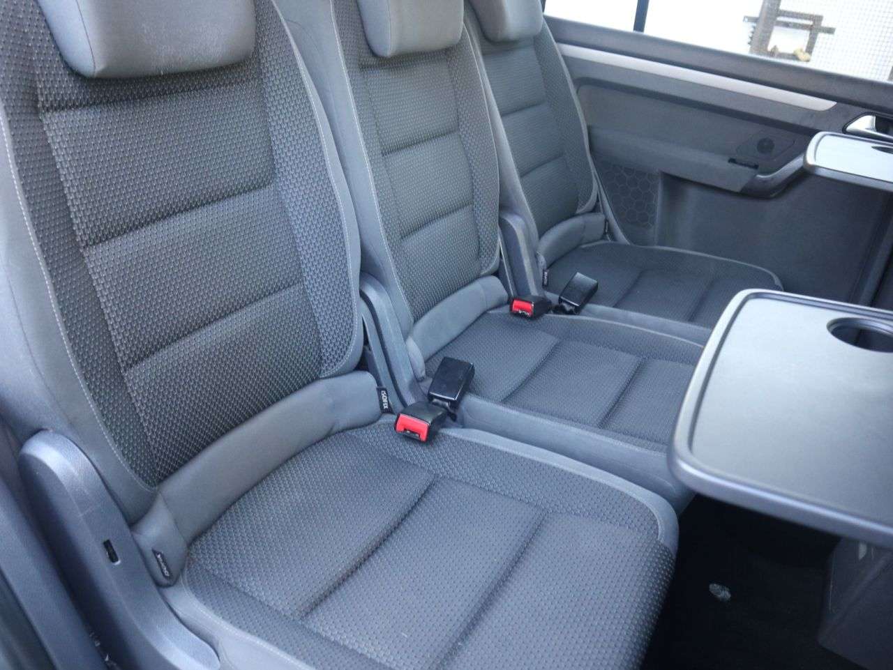 2013 VOLKSWAGEN TOURAN 2013 VOLKSWAGEN TOURAN