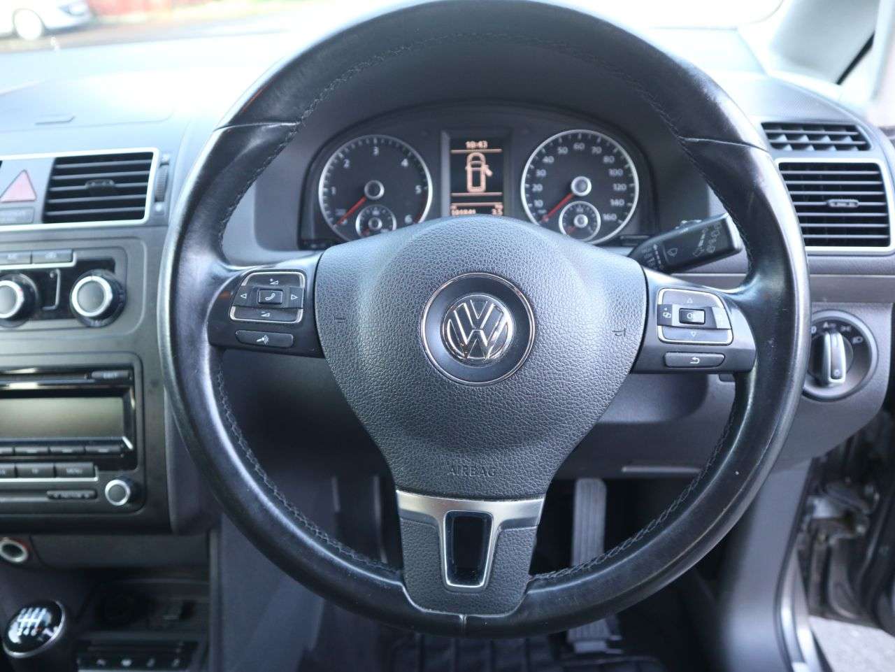 2013 VOLKSWAGEN TOURAN 2013 VOLKSWAGEN TOURAN