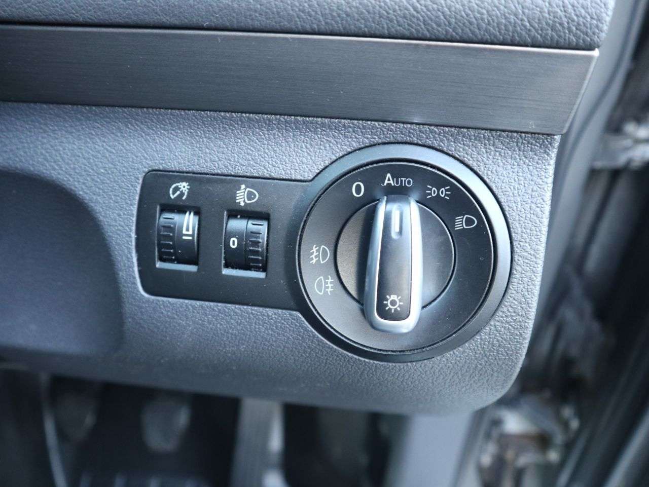 2013 VOLKSWAGEN TOURAN 2013 VOLKSWAGEN TOURAN