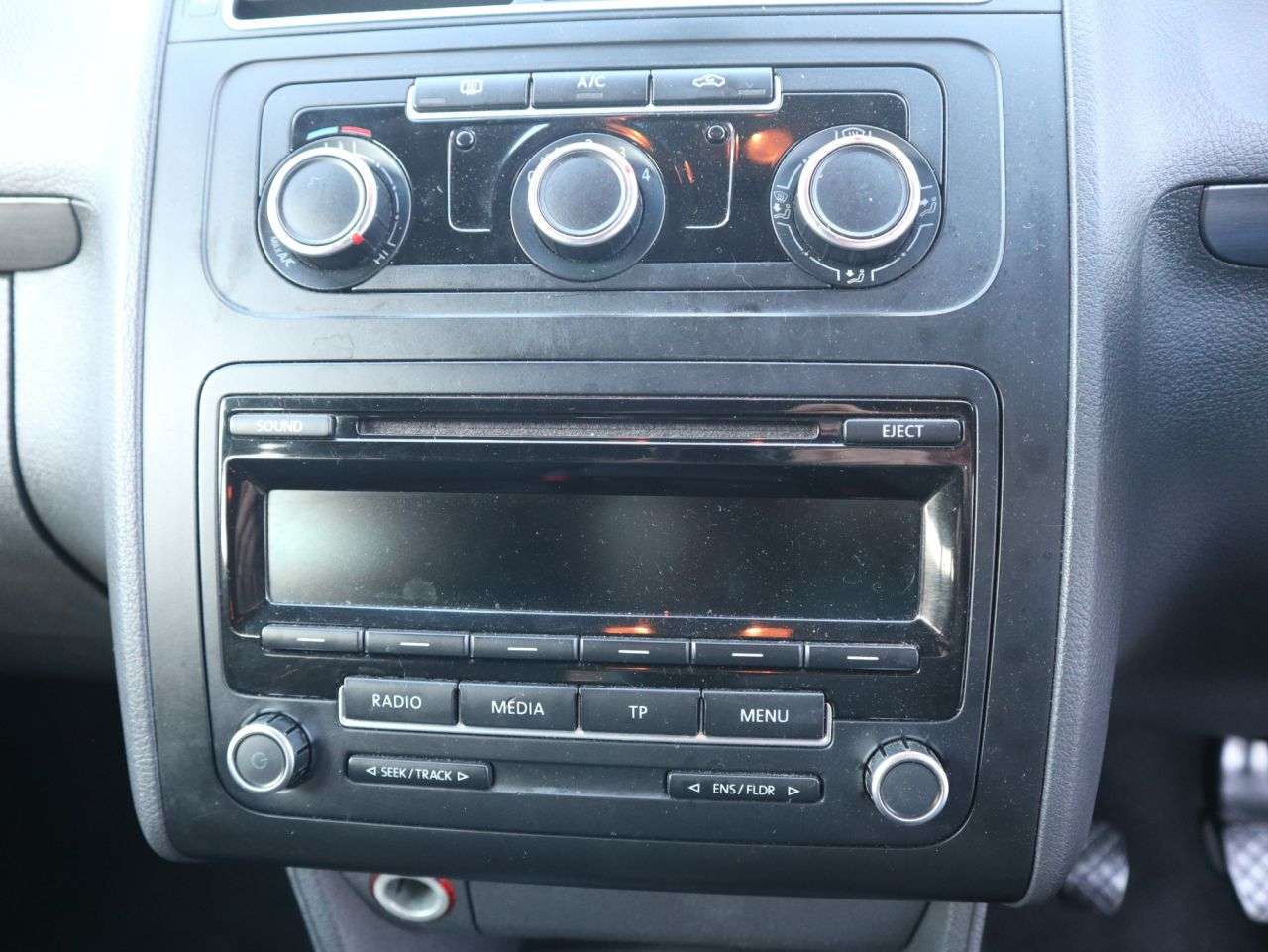 2013 VOLKSWAGEN TOURAN 2013 VOLKSWAGEN TOURAN