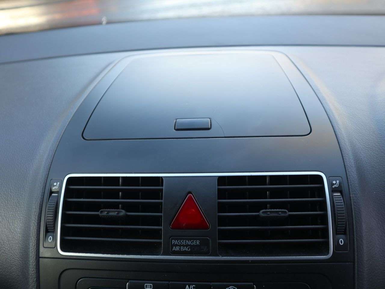 2013 VOLKSWAGEN TOURAN 2013 VOLKSWAGEN TOURAN