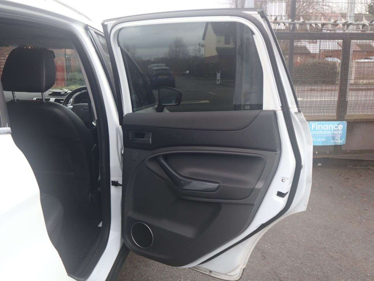 2011 FORD KUGA 2011 FORD KUGA