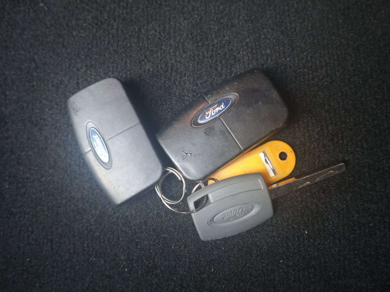 2011 FORD KUGA 2011 FORD KUGA