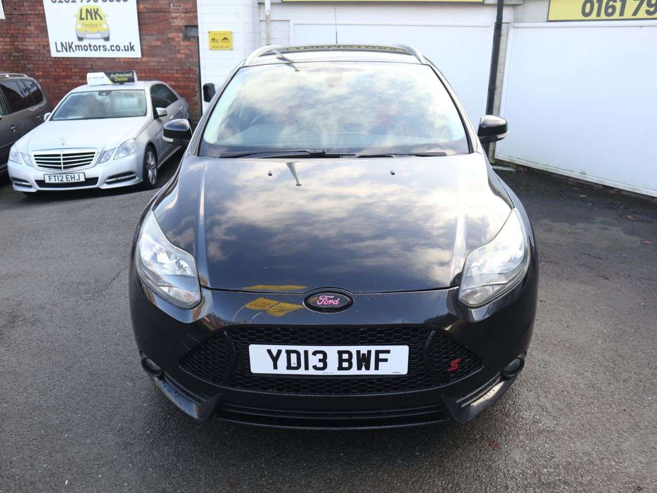 A 2013 FORD FOCUS 1.6 TDCi Titanium Estate 5dr Diesel Manual Euro 5 (s/s) (115 ps) *2 YEAR WA A 2013 FORD FOCUS 1.6 TDCi Titanium Estate 5dr Diesel Manual Euro 5 (s/s) (115 ps) *2 YEAR WA