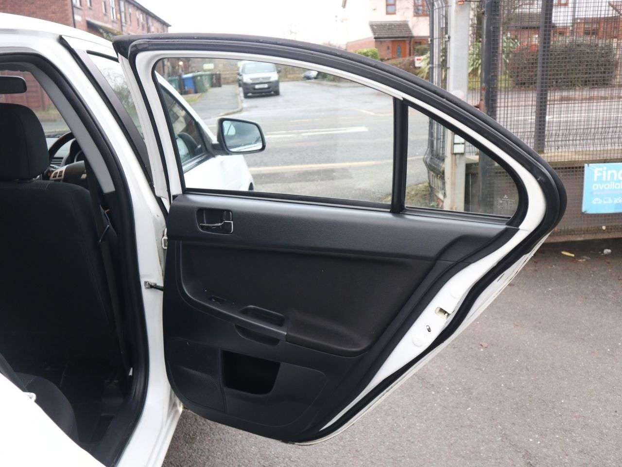 2011 MITSUBISHI LANCER 2011 MITSUBISHI LANCER